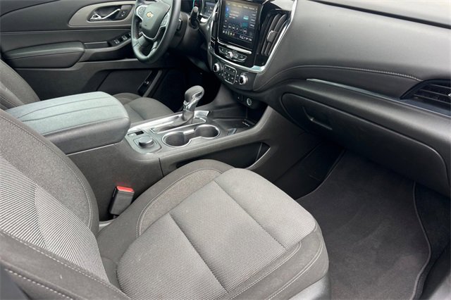 Used 2023 Chevrolet Traverse LT image 20