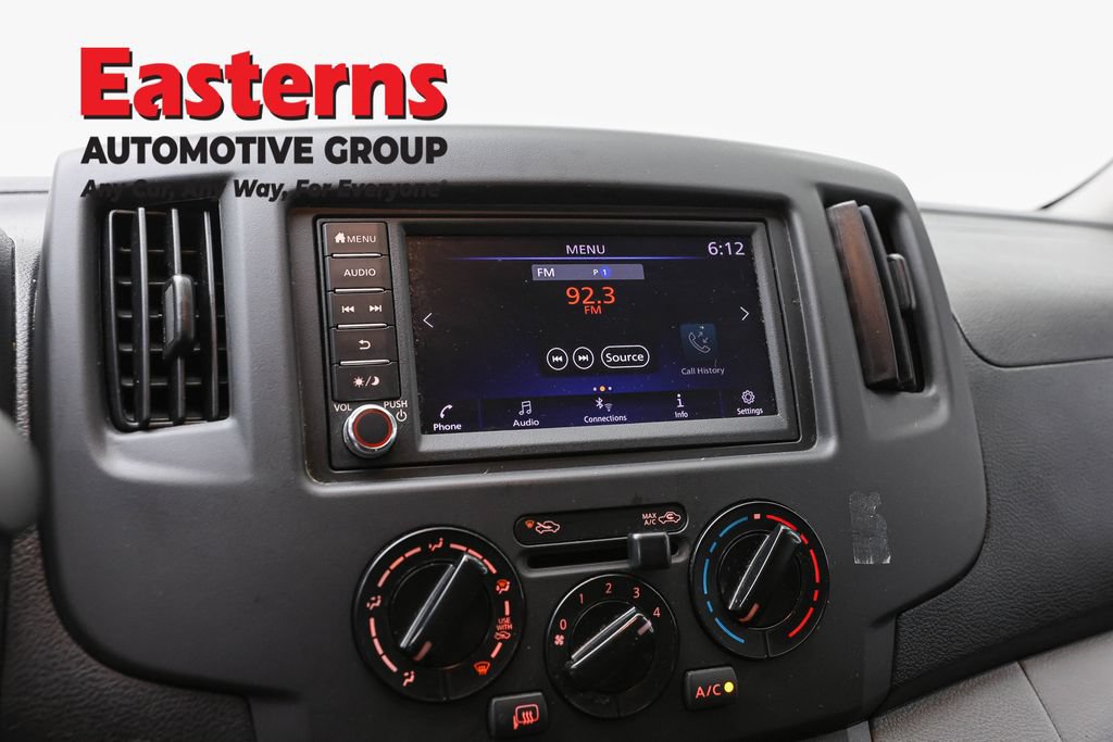 Used 2020 Nissan NV200 SV FWD image 18