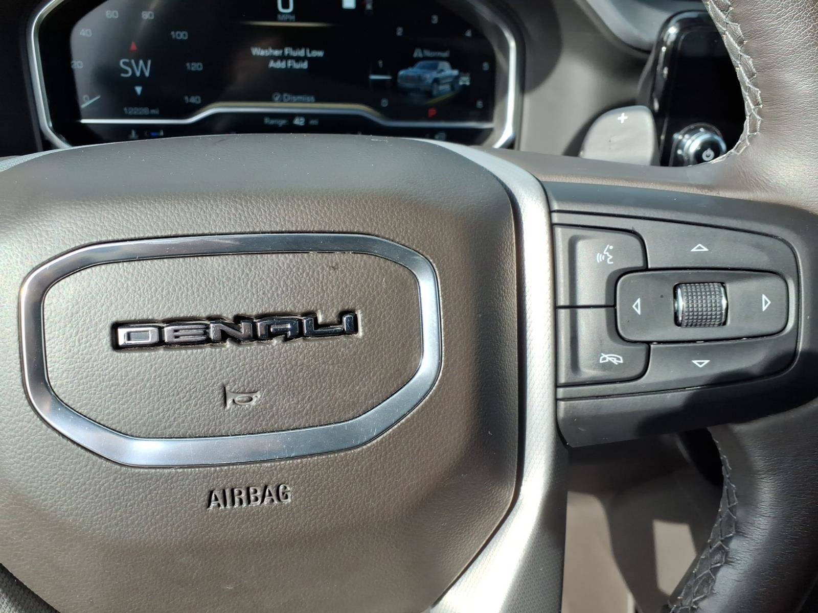 Used 2023 GMC Sierra 1500 Denali w/ Denali Reserve Package image 27