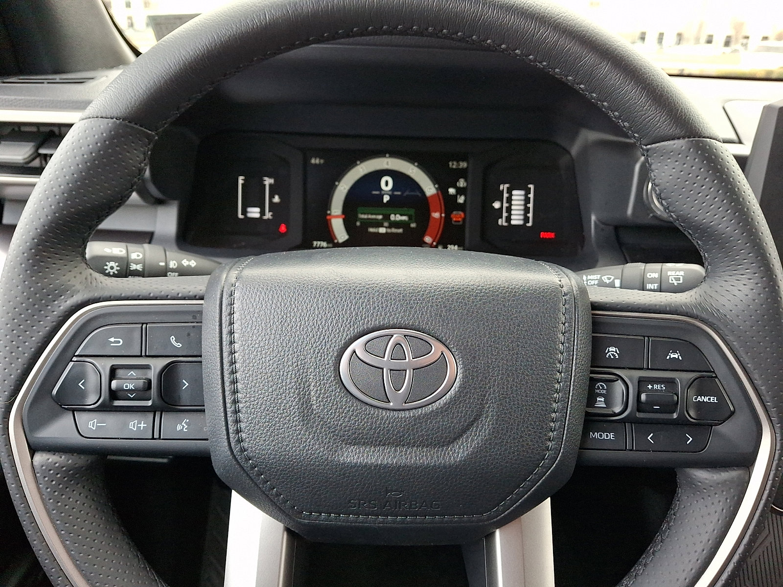Used 2025 Toyota 4Runner SR5 image 18
