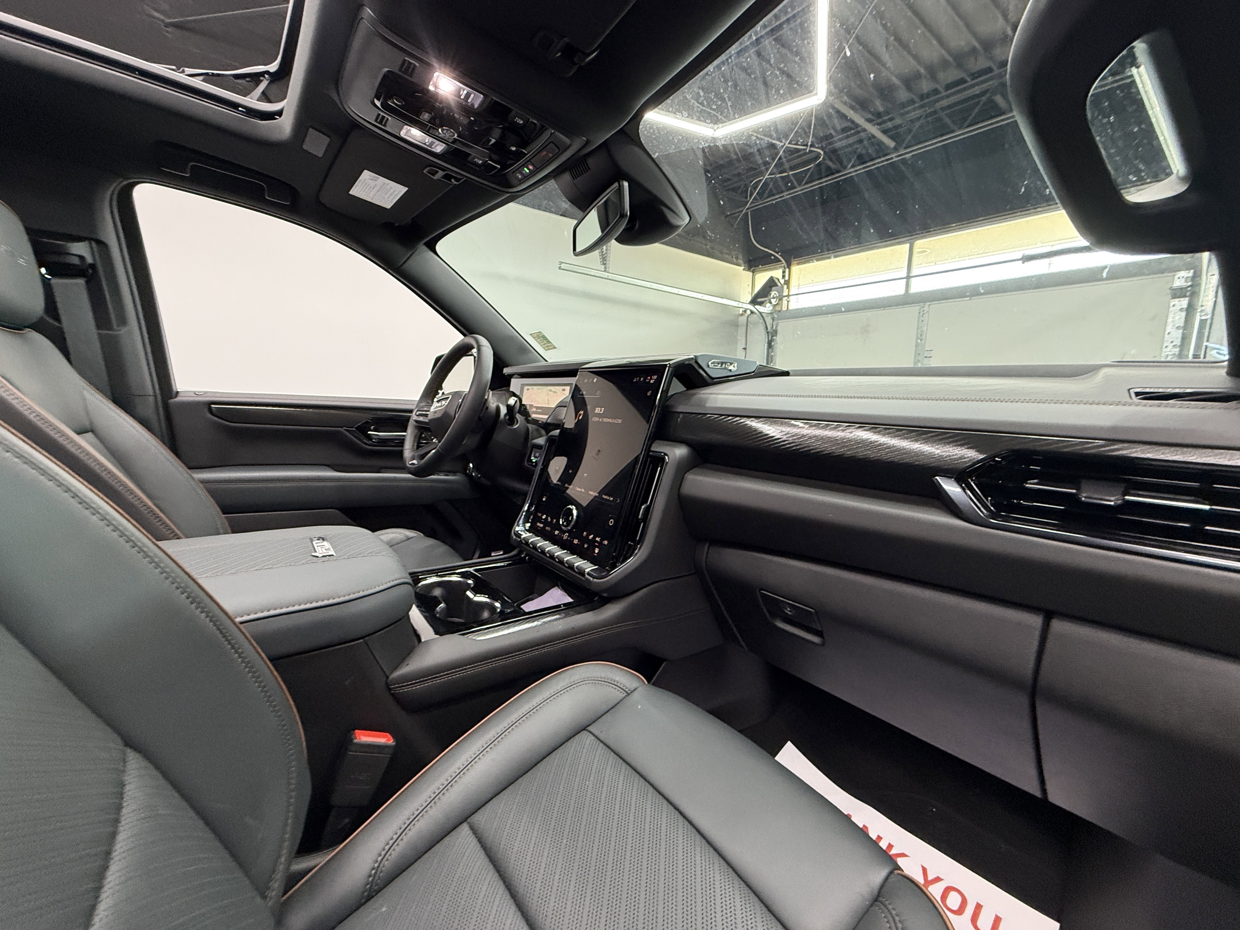 Used 2026 GMC Yukon AT4 image 27