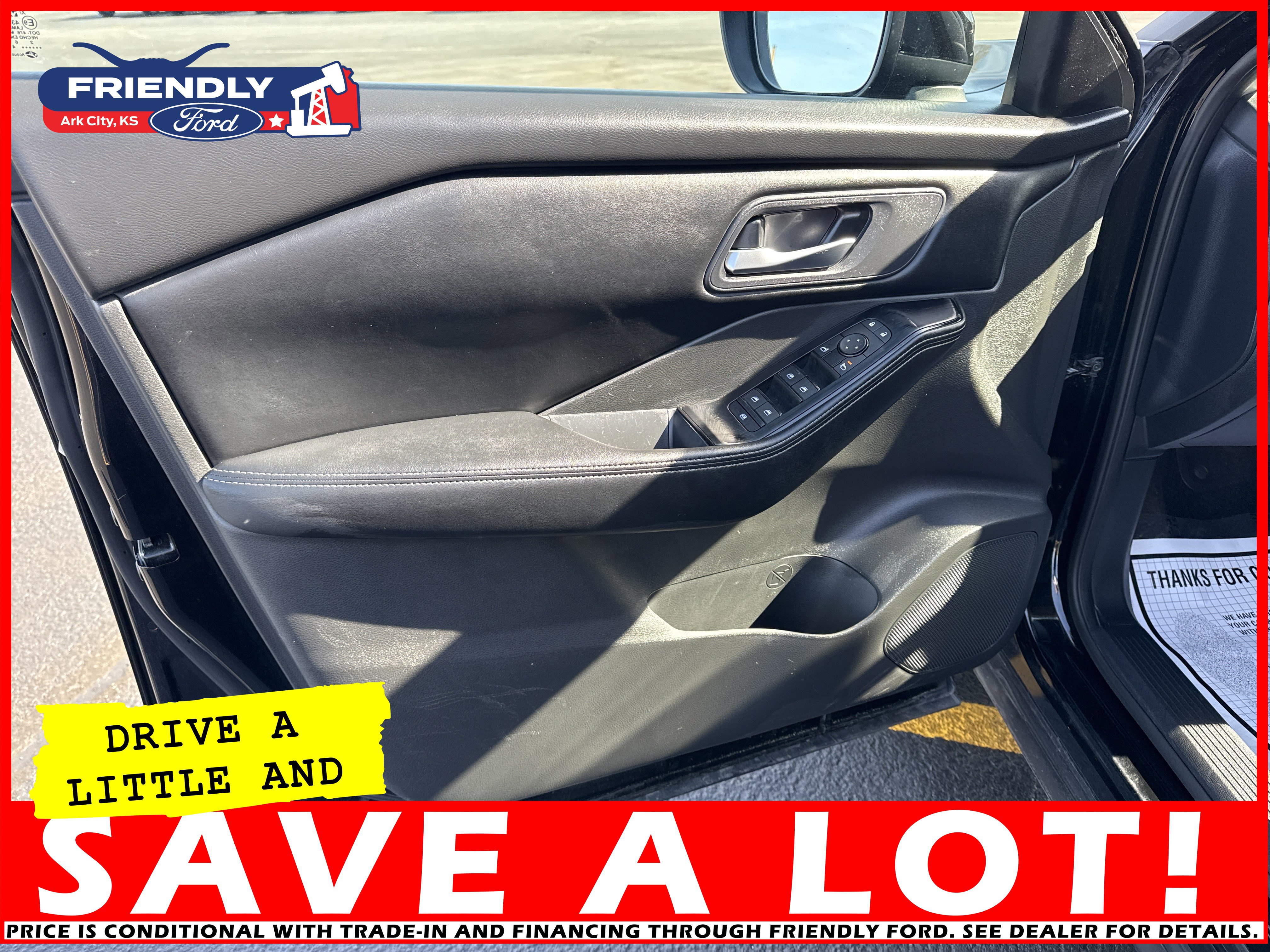 Used 2024 Nissan Rogue SV image 15