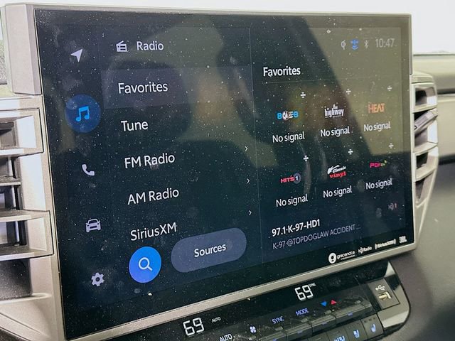 Used 2024 Toyota Tundra Limited image 15