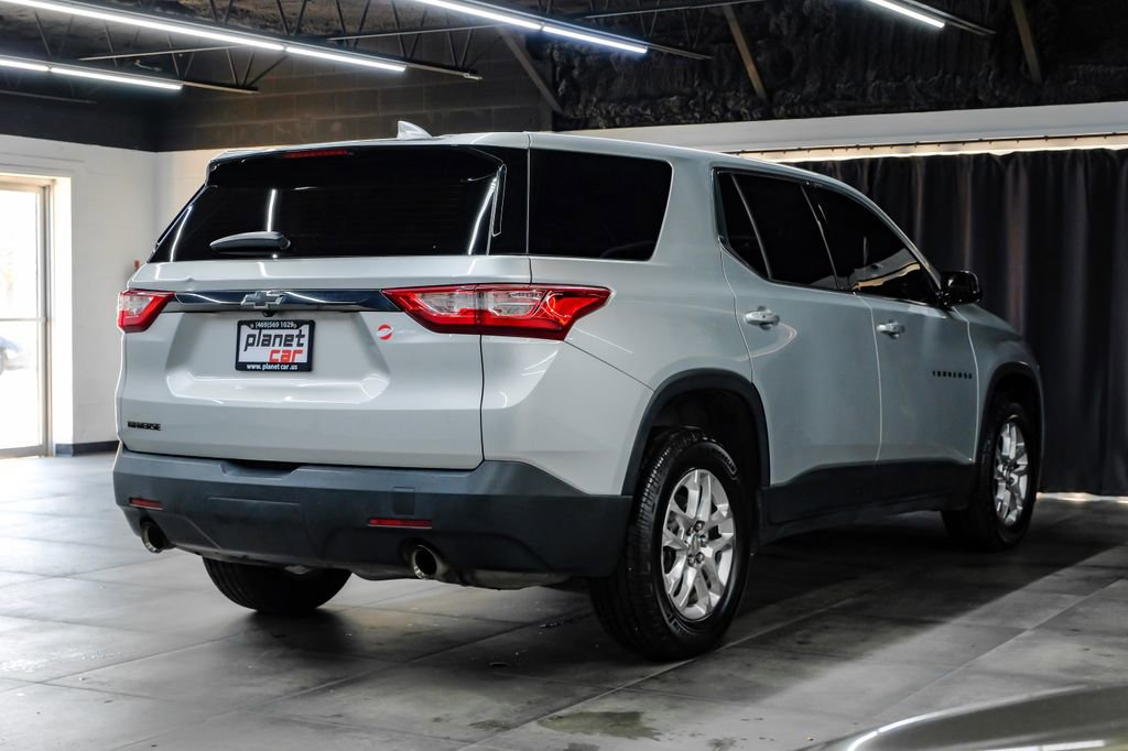Used 2020 Chevrolet Traverse LS w/ LPO, Blackout Package image 10