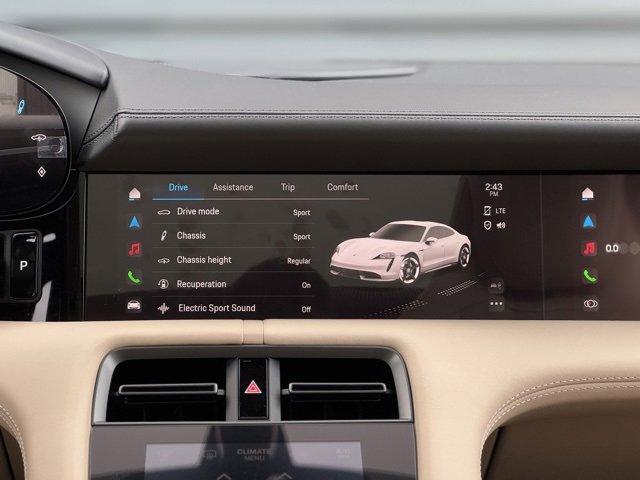 New 2024 Porsche Taycan 4S image 31