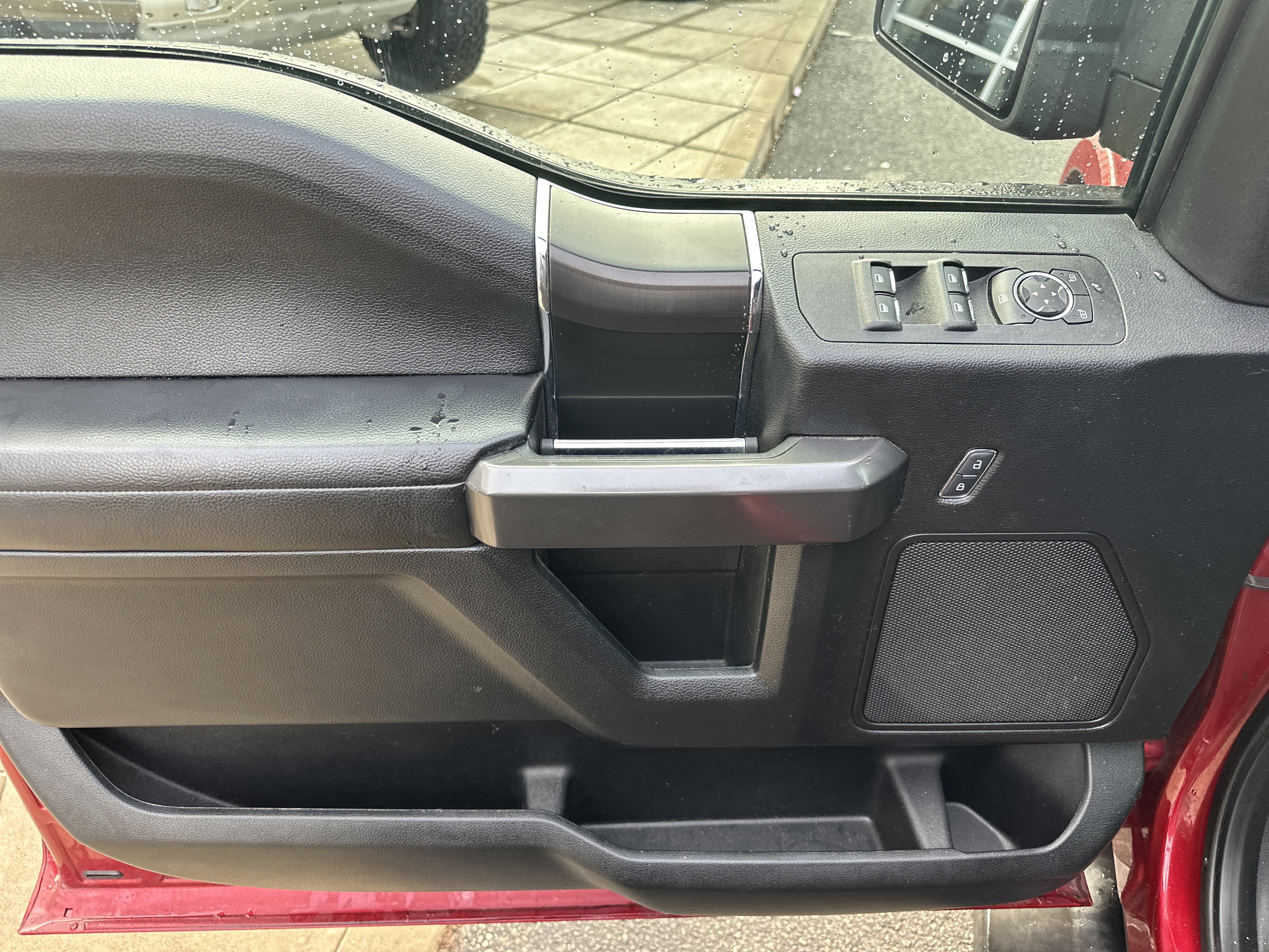 Used 2018 Ford F150 XLT w/ Equipment Group 302A Luxury image 21