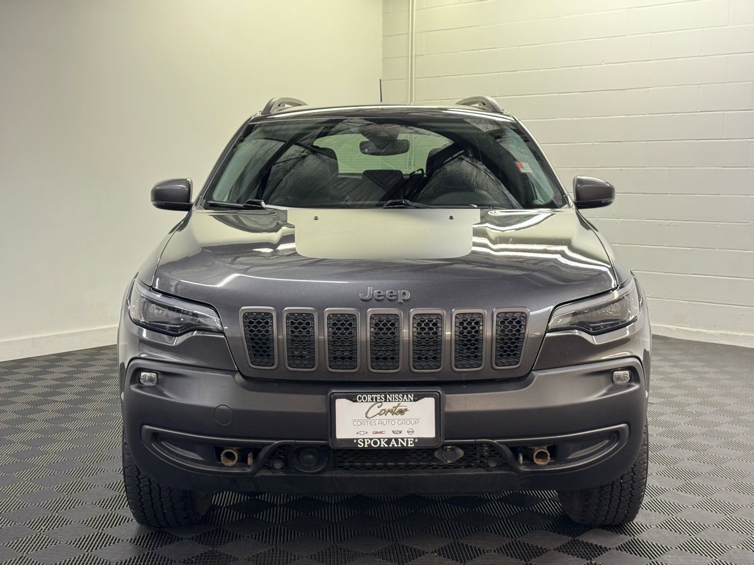Used 2021 Jeep Cherokee Trailhawk w/ Comfort/Convenience Group image 4
