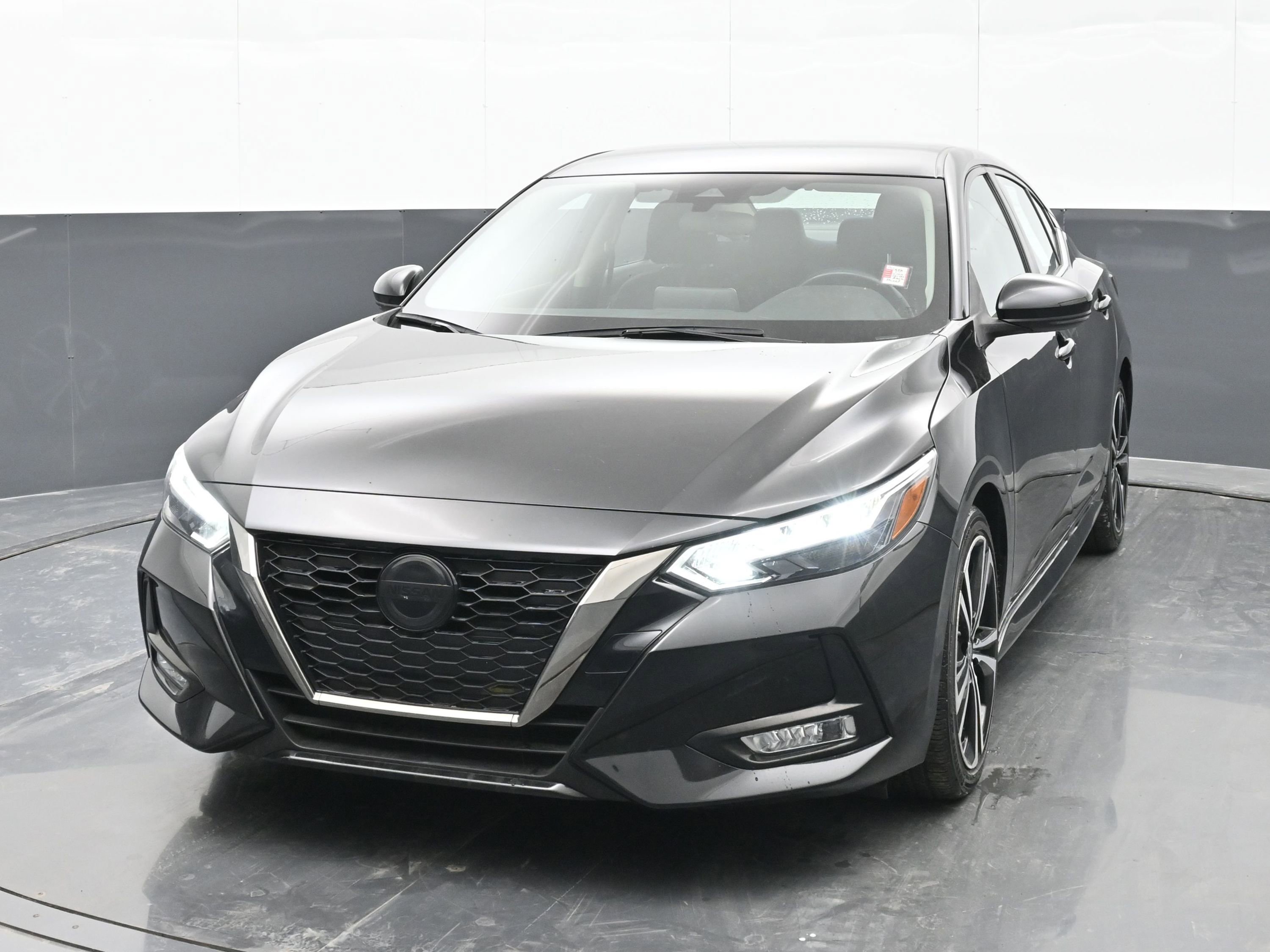 Used 2021 Nissan Sentra SR image 4