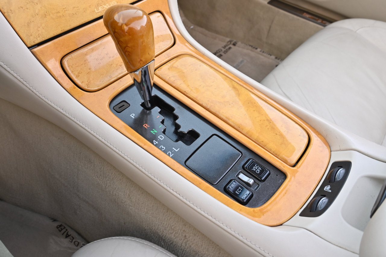 Used 2002 Lexus SC 430 Convertible RWD image 20