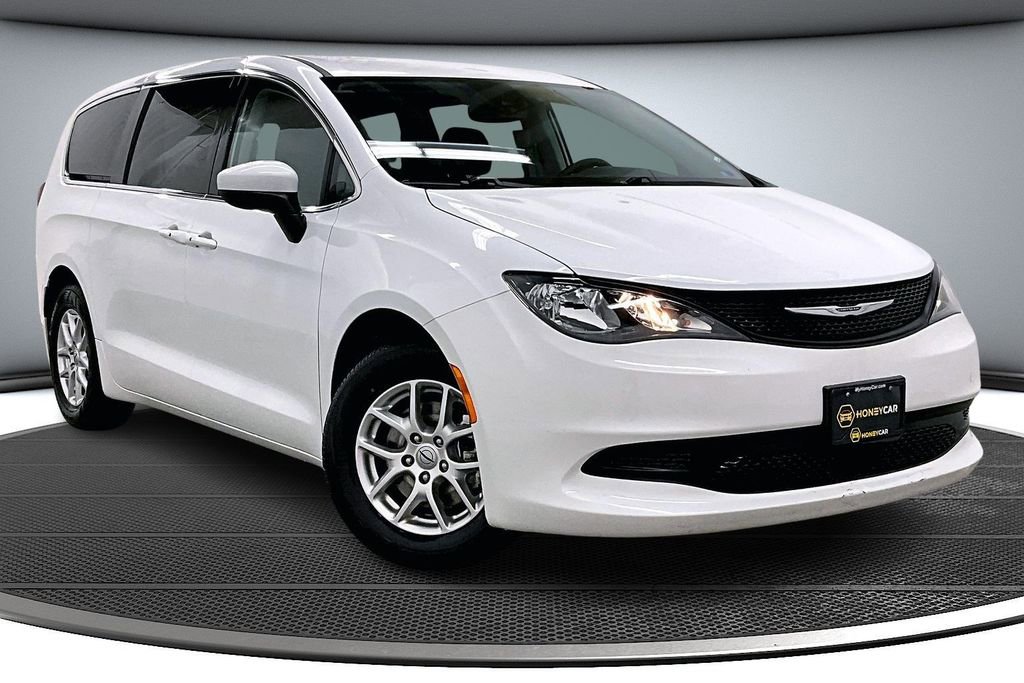 Used 2023 Chrysler Voyager LX