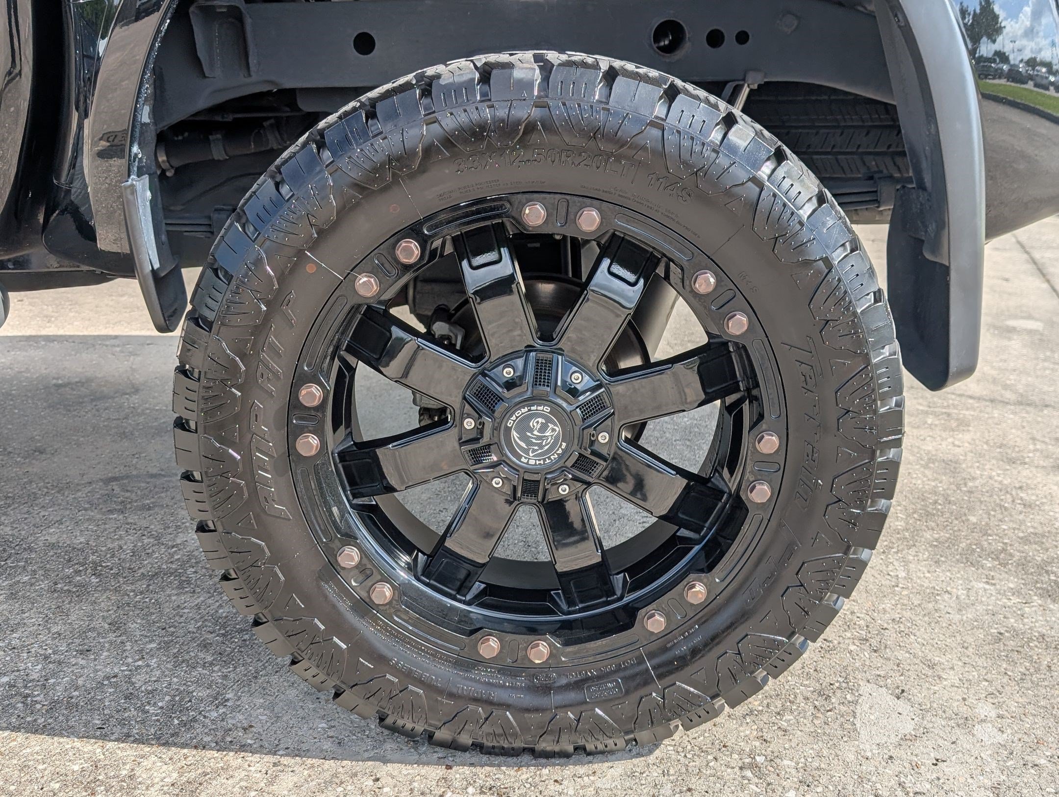 Used 2021 Nissan Frontier SV AWD/4WD image 9
