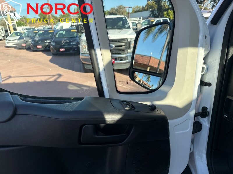 Used 2018 RAM ProMaster 3500 w/ Premium Appearance Group FWD image 17