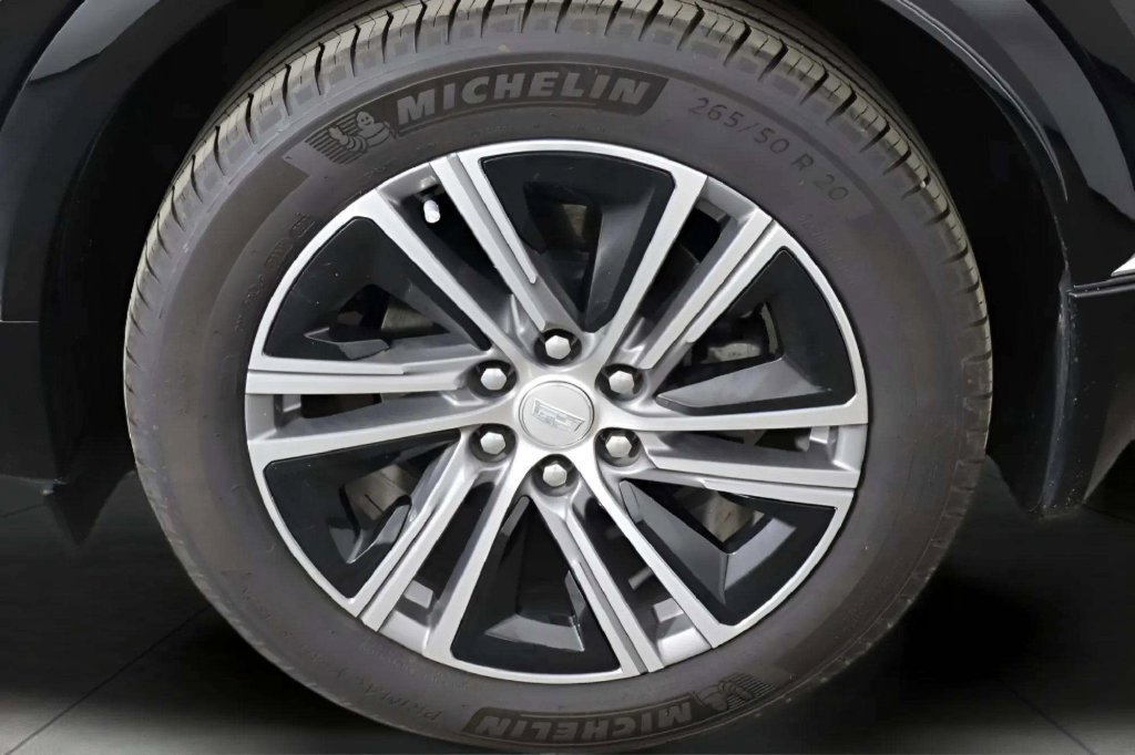 Used 2024 Cadillac Lyriq Luxury RWD image 39