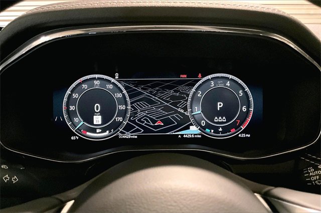 Used 2025 Jaguar F-PACE R-Dynamic S image 22