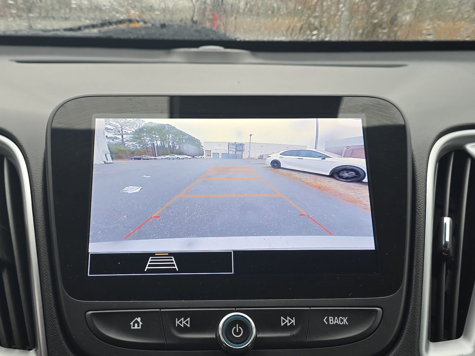 Used 2024 Chevrolet Malibu LT image 29