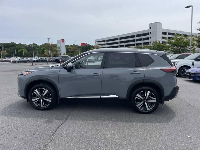 Used 2022 Nissan Rogue Platinum w/ Head-Up Display Package FWD image 6
