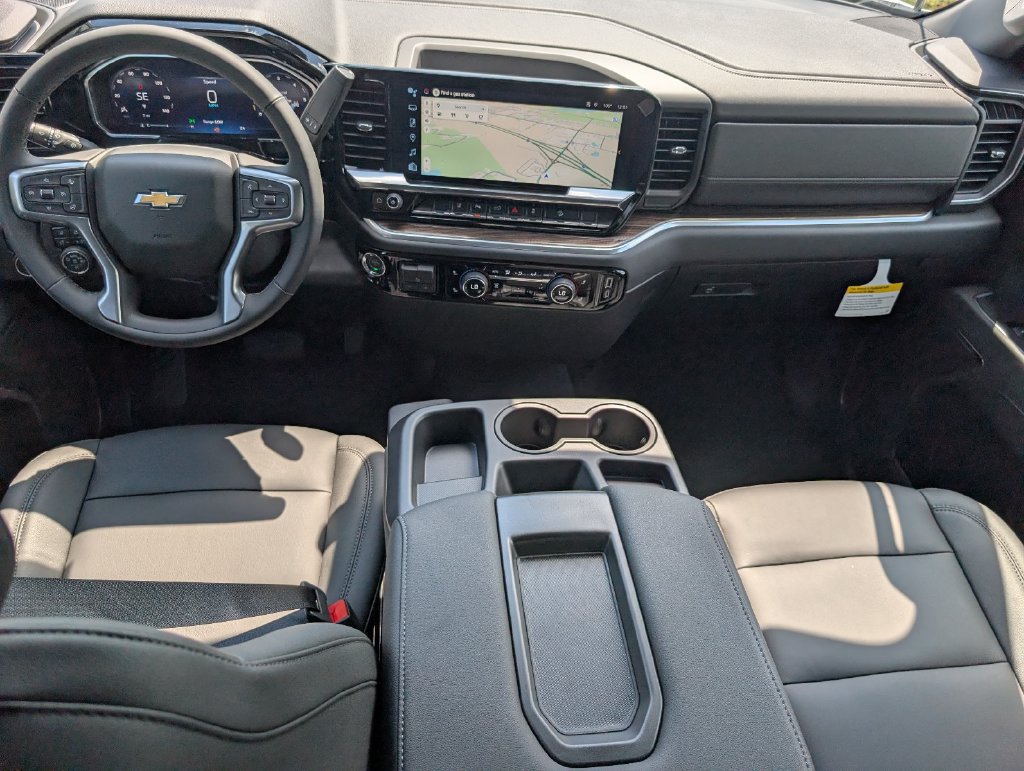 New 2026 Chevrolet Silverado 2500 LT w/ Z71 Chrome Sport Edition AWD/4WD image 28