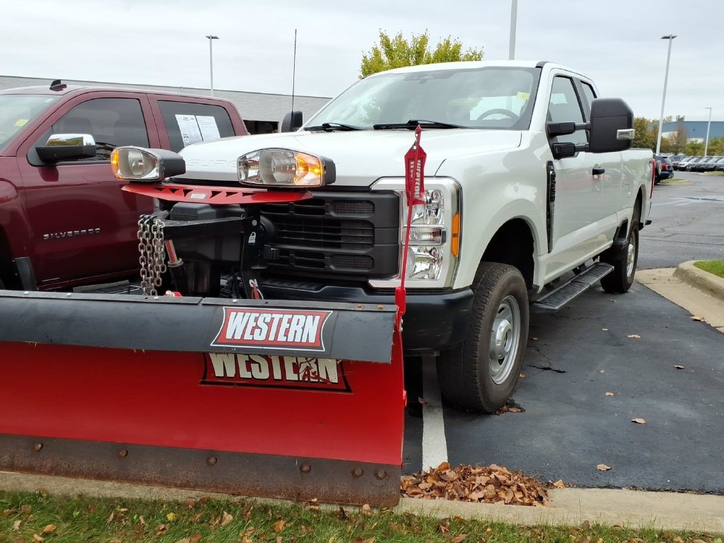 Used 2023 Ford F250 XL w/ Snow Plow Prep Package AWD/4WD image 1