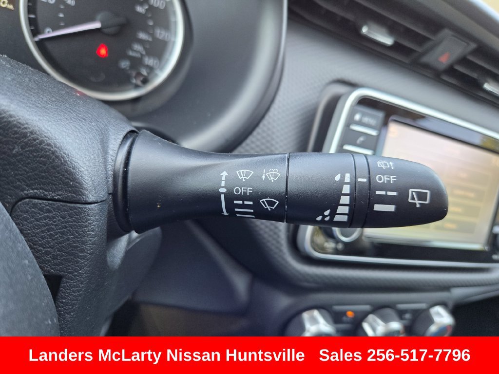 Used 2025 Nissan Kicks Play S FWD image 22