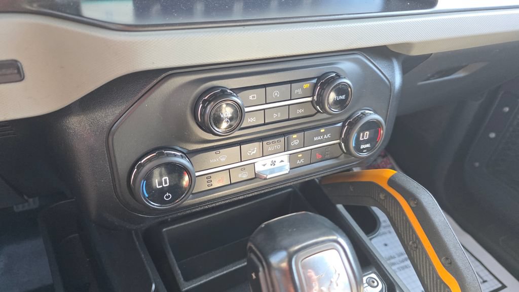 Used 2021 Ford Bronco Badlands AWD/4WD image 19