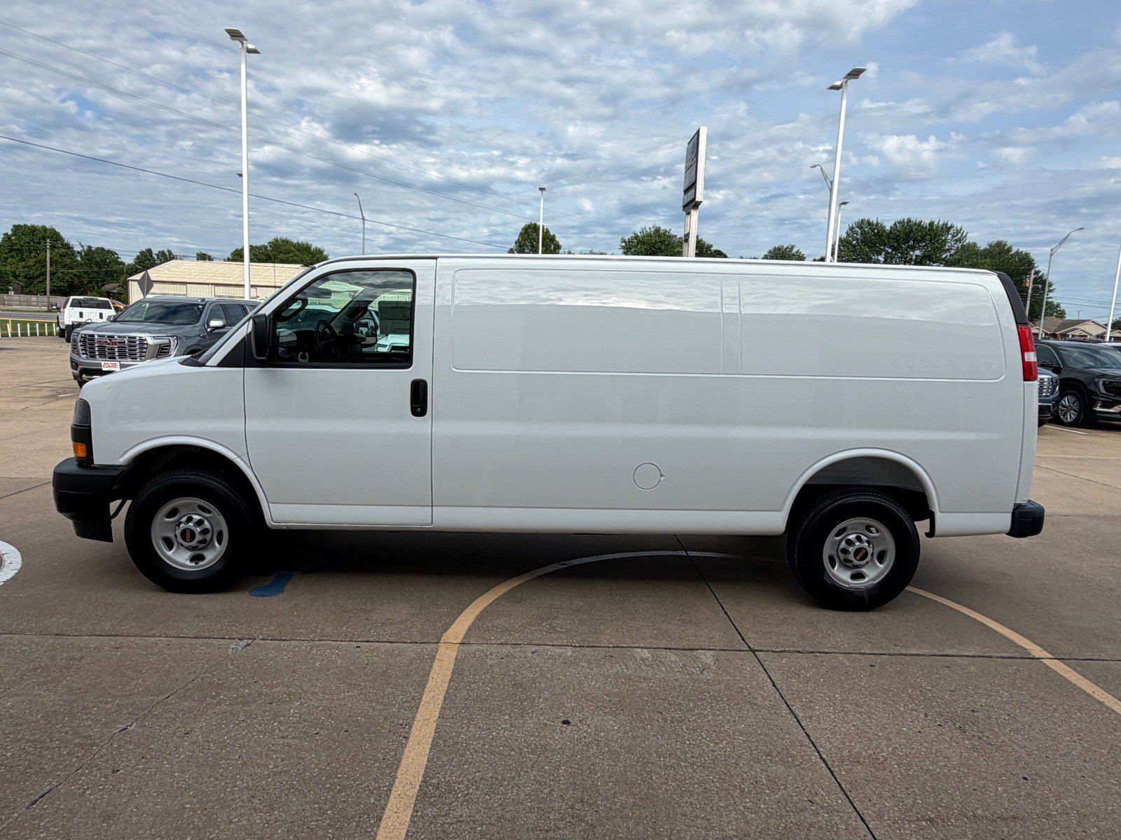 New 2026 GMC Savana 2500 Extended w/ Driver Convenience Package RWD image 3