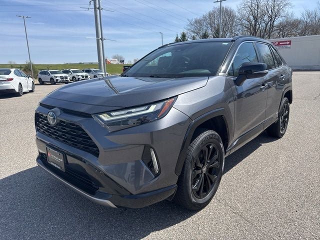 Used 2023 Toyota RAV4 XSE w/ XSE Grade Weather Package AWD/4WD image 5