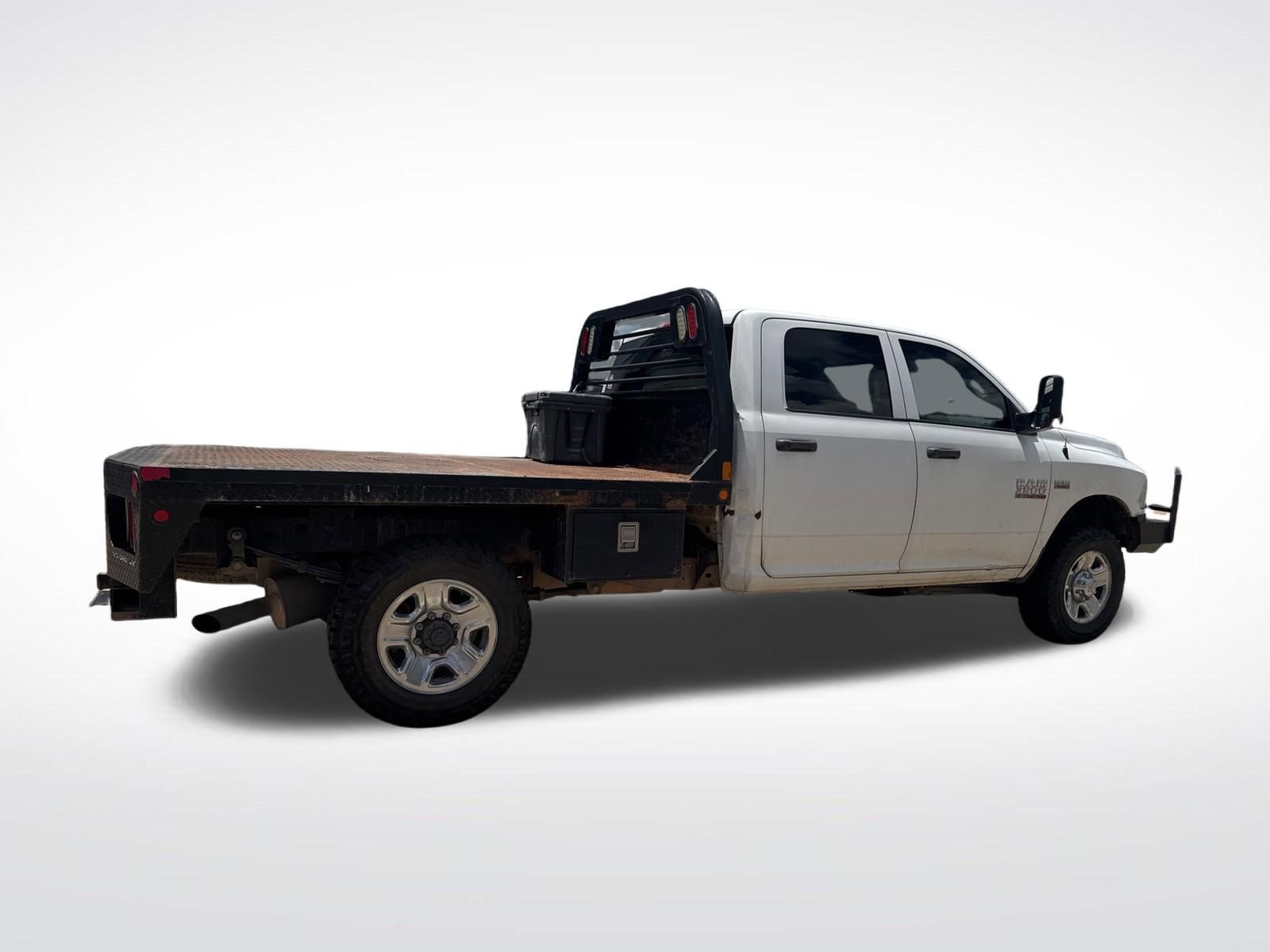 Used 2017 RAM 3500 Tradesman w/ Chrome Appearance Group AWD/4WD image 6
