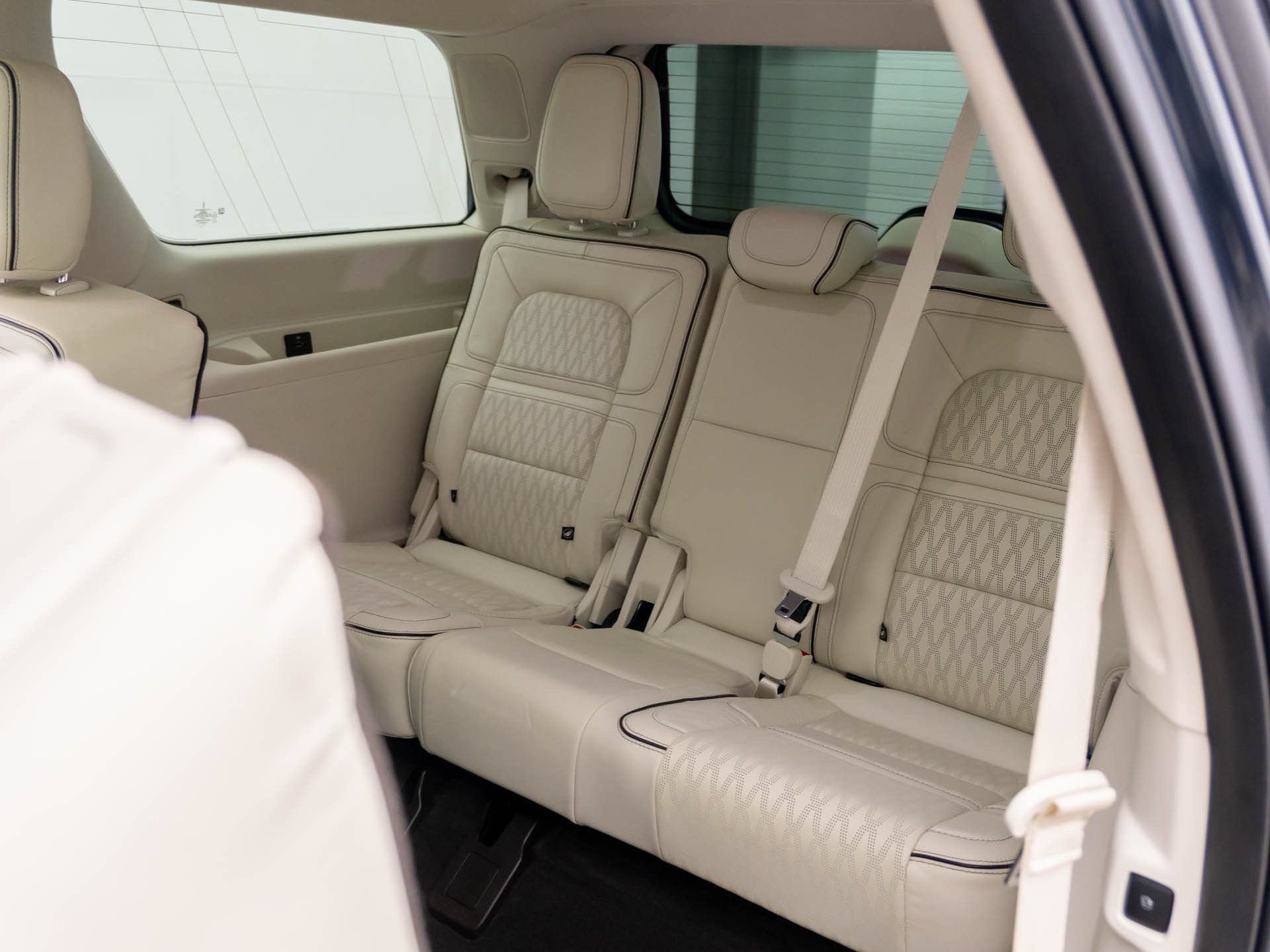 Used 2021 Lincoln Navigator Black Label AWD/4WD image 19