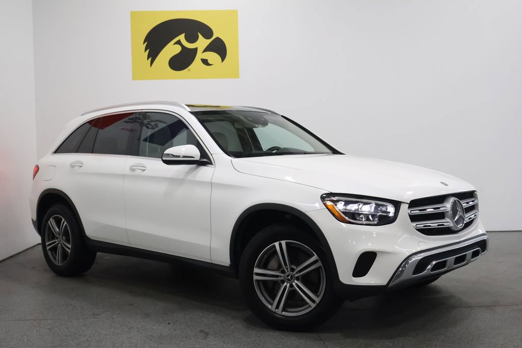 Used 2020 Mercedes-Benz GLC 300 4MATIC image 2