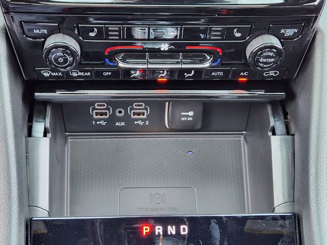 New 2025 Jeep Grand Cherokee Altitude RWD image 14