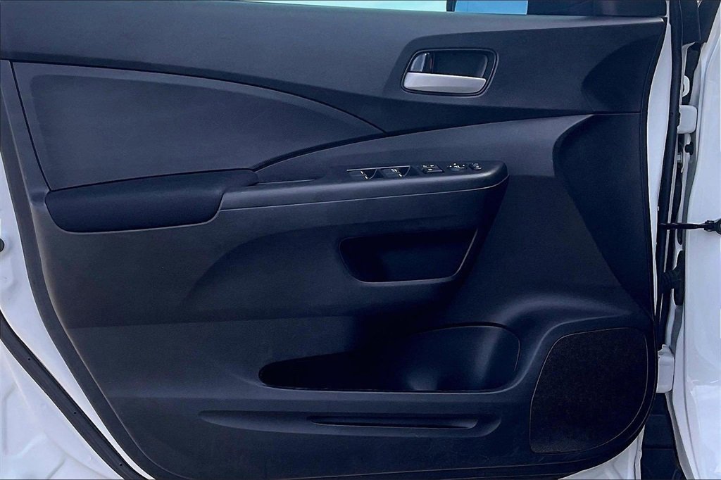 Used 2015 Honda CR-V LX image 22