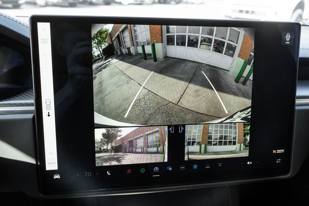 Used 2022 Tesla Model X Plaid AWD/4WD image 10
