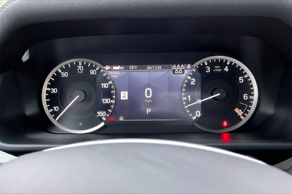 Used 2023 Land Rover Defender 110 X-Dynamic SE image 13