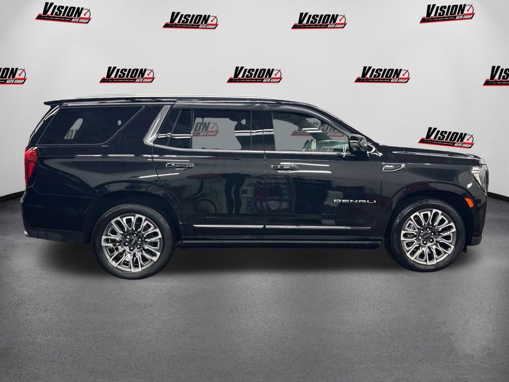 Used 2023 GMC Yukon Denali Ultimate image 4