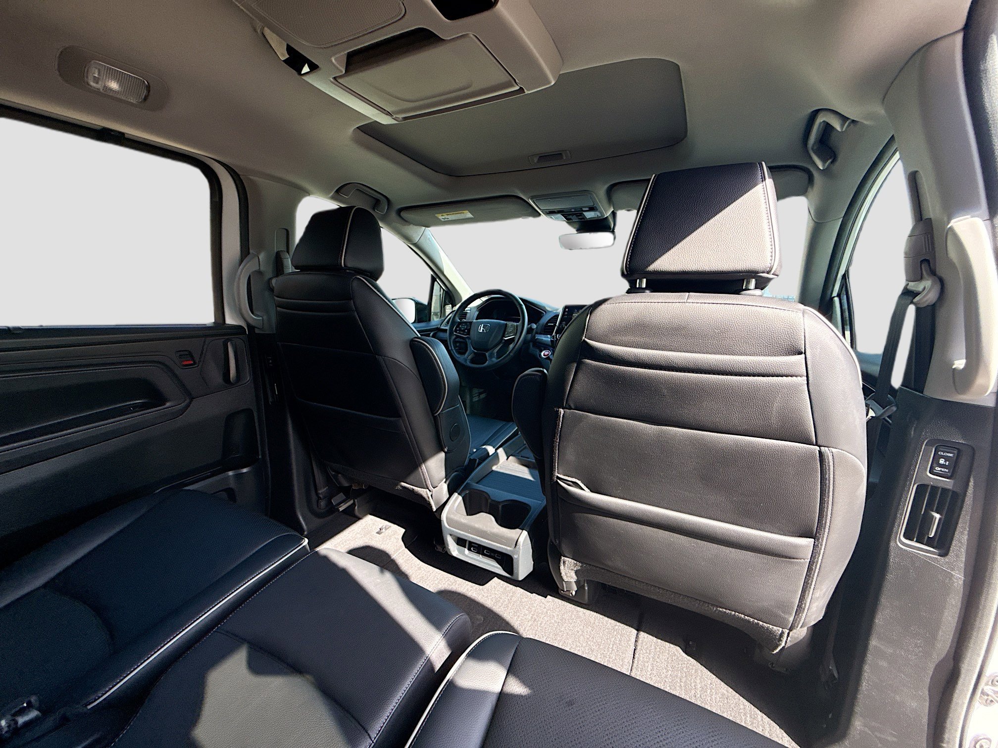 Certified 2024 Honda Odyssey Elite image 31