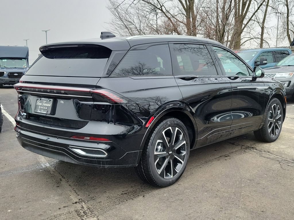 New 2026 Lincoln Nautilus Reserve image 4