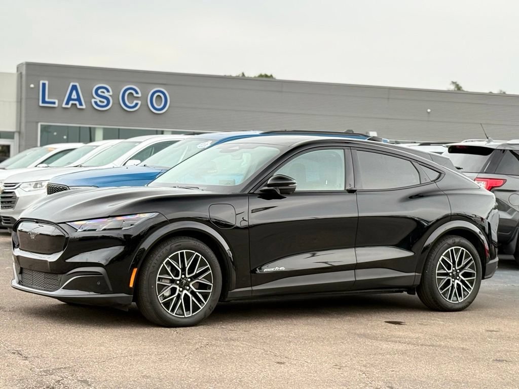 Used 2025 Ford Mustang Mach-E Premium AWD/4WD image 1
