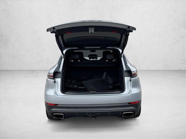 Used 2020 Porsche Cayenne AWD/4WD image 7
