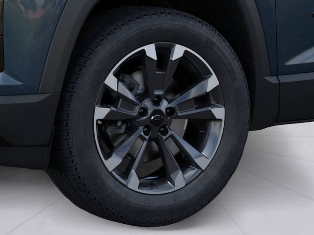 New 2026 Chevrolet Equinox RS w/ LPO, Floor Liner Package AWD/4WD image 9