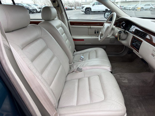 Used 1995 Cadillac De Ville Sedan image 18