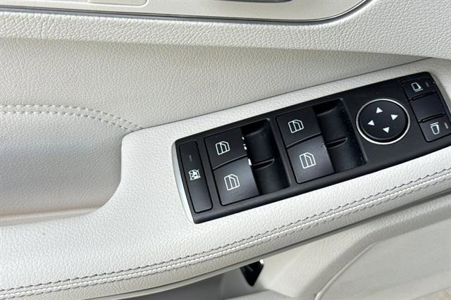 Used 2014 Mercedes-Benz E 350 Sport image 11