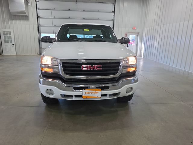 Used 2003 GMC Sierra 2500 SLE w/ Snow Plow Prep Package AWD/4WD image 3