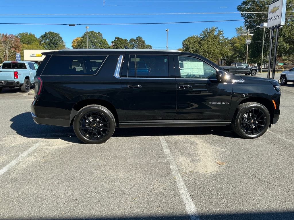 New 2026 Chevrolet Suburban High Country image 6