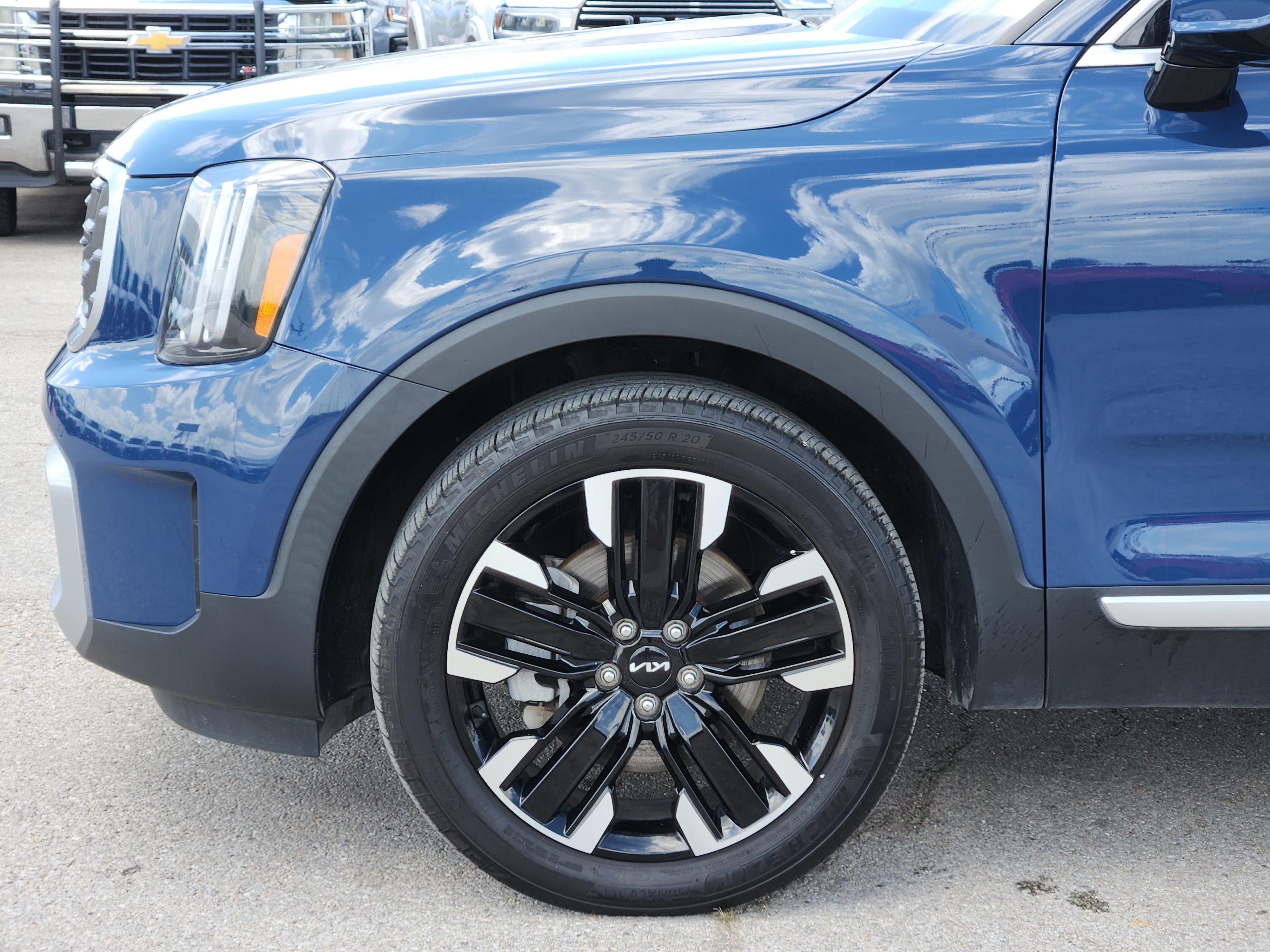 Used 2023 Kia Telluride SX AWD/4WD image 8
