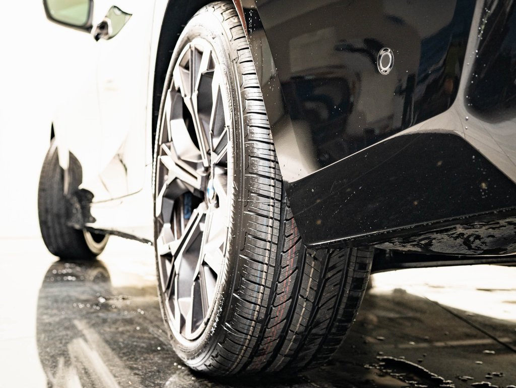 Used 2025 BMW 330i xDrive Sedan image 41