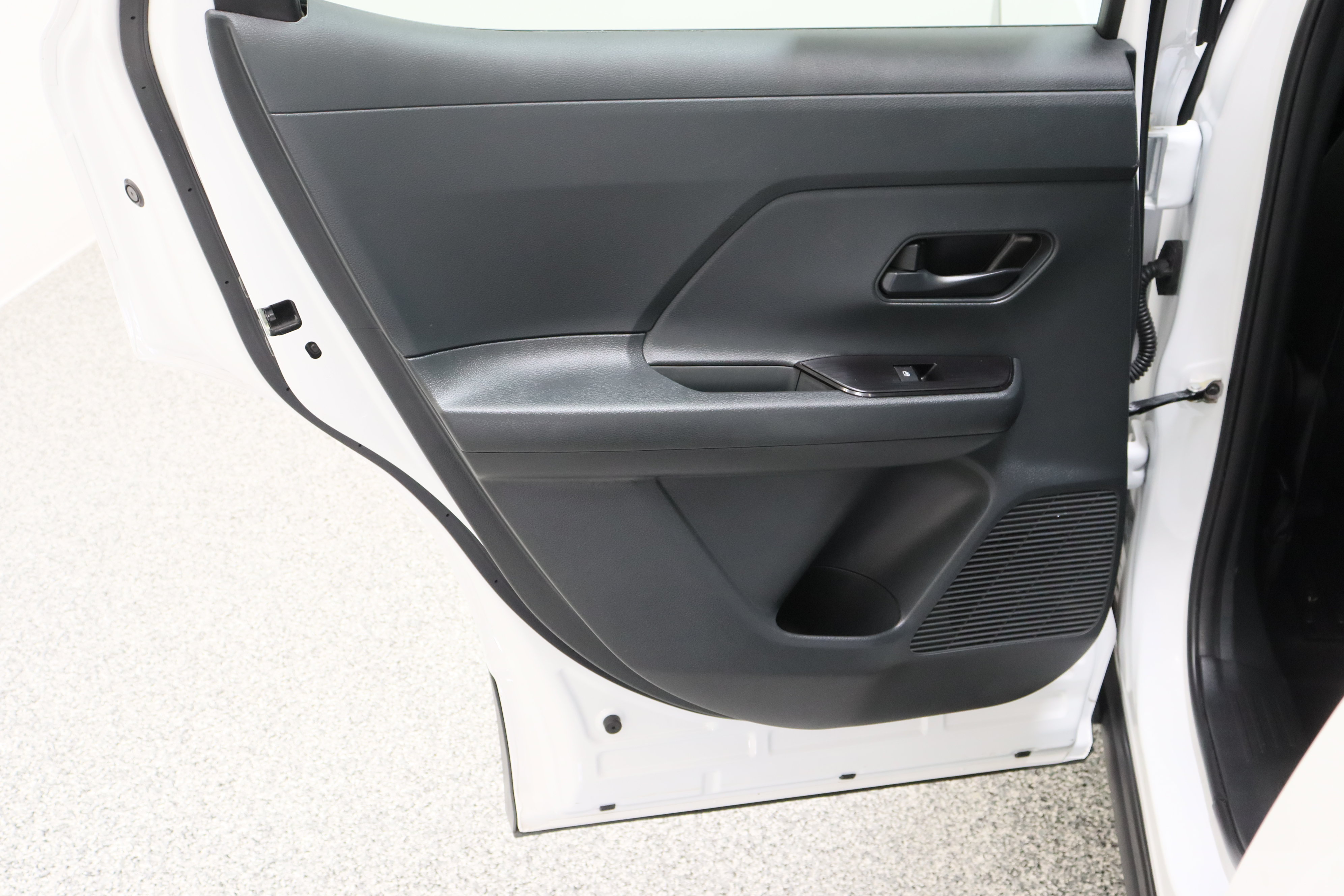 Used 2025 Nissan Kicks S FWD image 24
