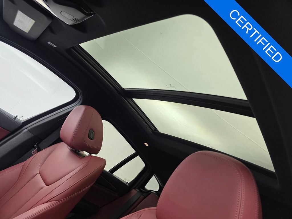 Certified 2025 BMW X4 M40i w/ Premium Package AWD/4WD image 12