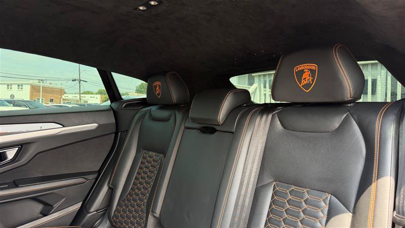 Used 2020 Lamborghini Urus AWD/4WD image 62