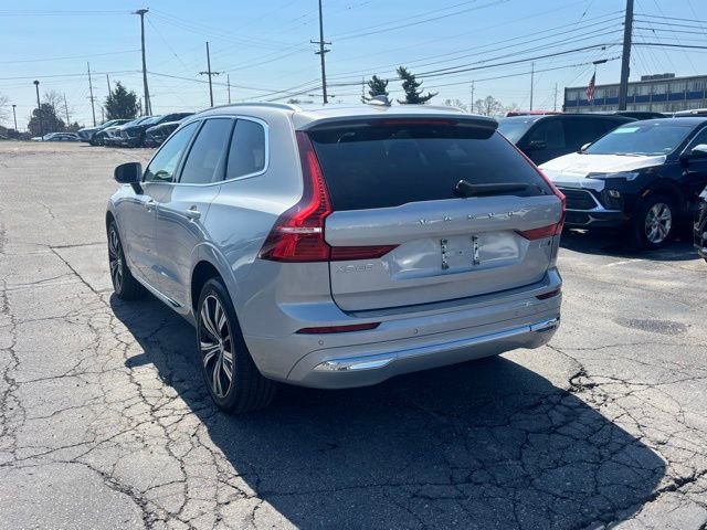 Used 2022 Volvo XC60 B5 Inscription w/ Climate Package image 7