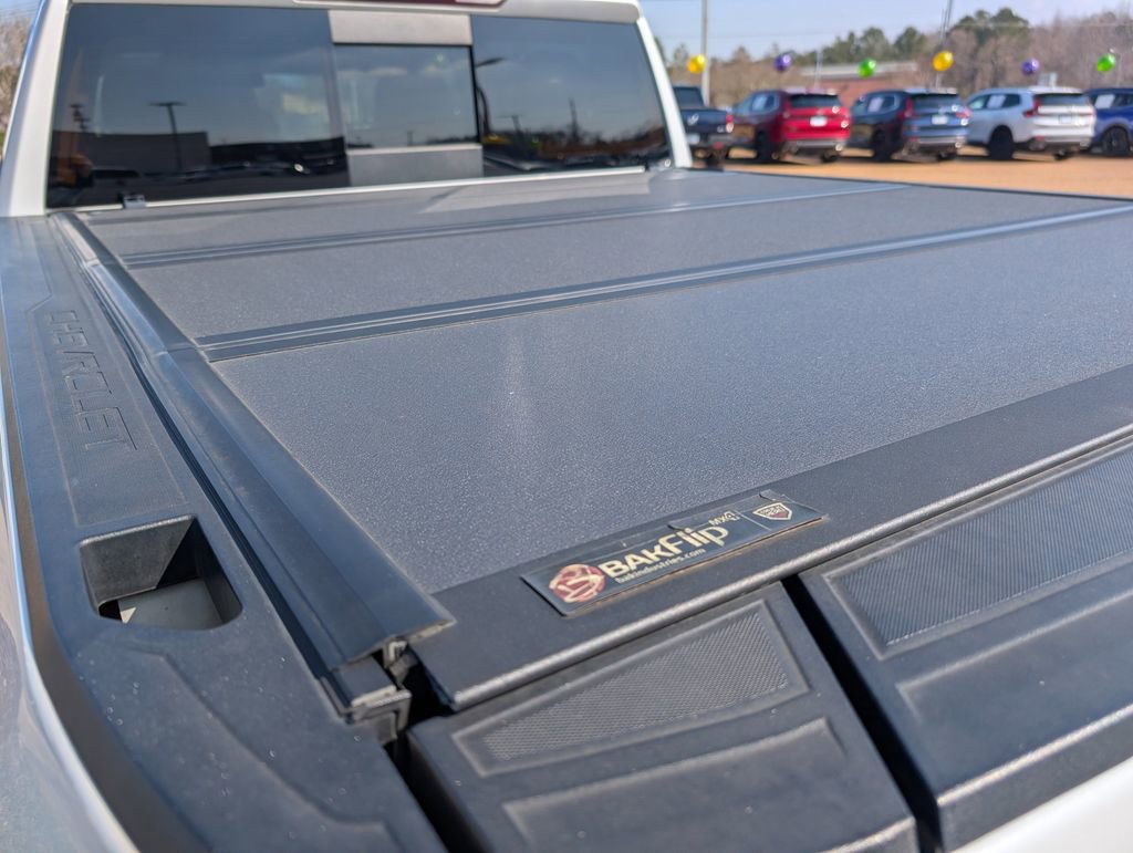 Used 2021 Chevrolet Silverado 1500 High Country image 31